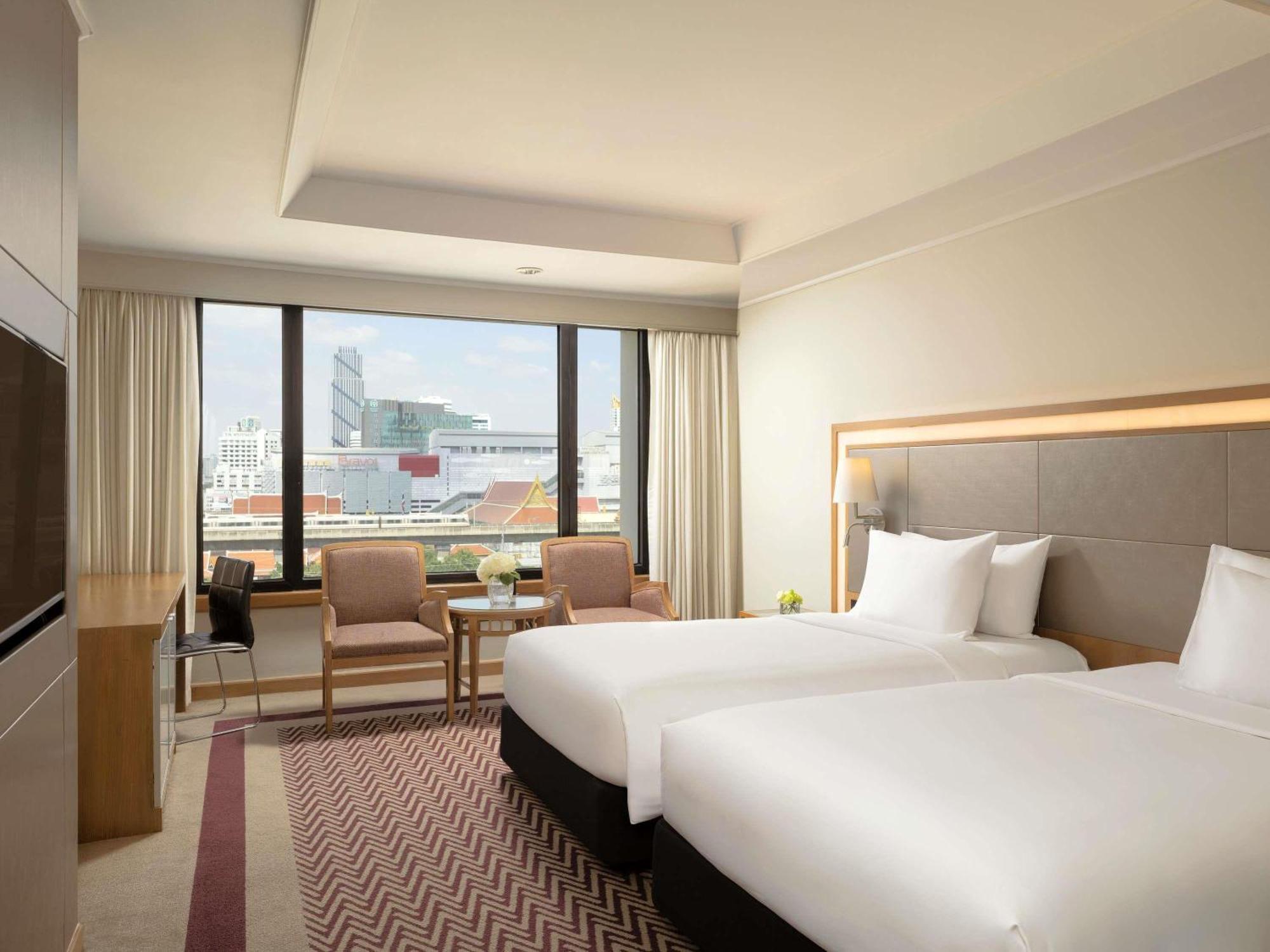 Deluxe Room 2 Twin Beds on Food Soft Beverage